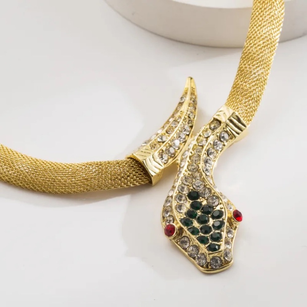 Rhinestone Snake Necklace Choker, Unique Creative Lightweight Luxury Necklace - Picture 8 of 10